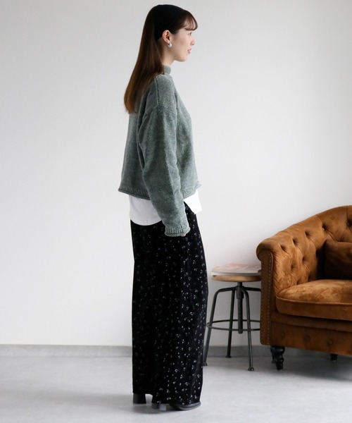 cepo（セポ）の「ベロアモールモックネックニットプルオーバー（ニット/セーター・レディース・チャコール/オフホワイト/イエロー/ミント/ネイビー・M）」の20枚目の写真