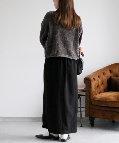 cepo（セポ）の「ベロアモールモックネックニットプルオーバー（ニット/セーター・レディース・チャコール/オフホワイト/イエロー/ミント/ネイビー・M）」の8枚目の写真