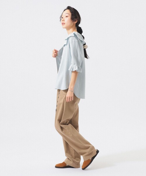 BEAMS BOY(ビームスボーイ)の「【7/31再値下げ】ジャカード フリルギャザー ショートスリーブ(Tシャツ/カットソー・レディース・ブラック/ブルー系その他/オフホワイト・1/2)」の13枚目の写真