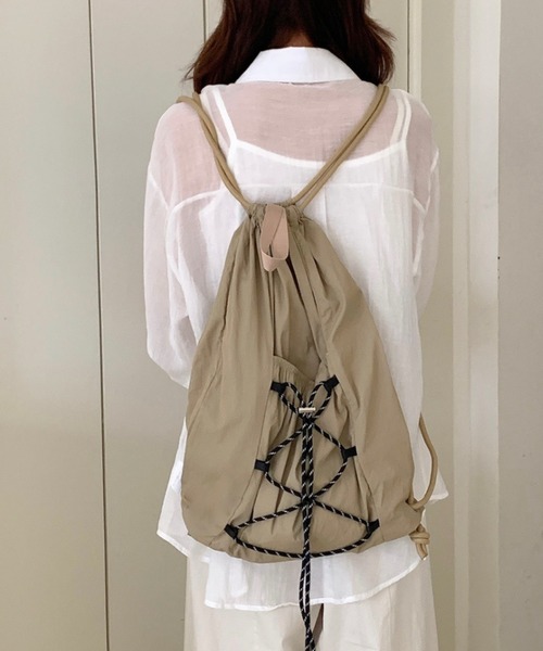 link lot(リンクロット)の「【A4サイズ対応】【男女兼用】シンプルナイロンドローコードナップサック(バックパック/リュック・メンズ・カーキ/ブラック/グレー/ベージュ・F)」の18枚目の写真