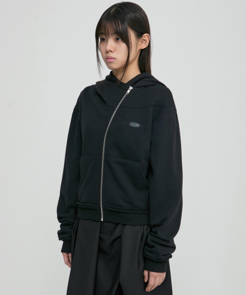 FLAREUP（フレアアップ）の「Asymmetrical Zip Hoodie (FL-199_Black)（パーカー・レディース・ブラック・OS）」の5枚目の写真