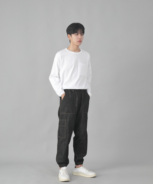 SAINTCREW（セントクルー）の「ツーレイヤーワイドカーゴジョガーパンツ W2-308J ブラックデニム（デニムパンツ・メンズ・その他・MEDIUM/LARGE/X-LARGE）」の3枚目の写真