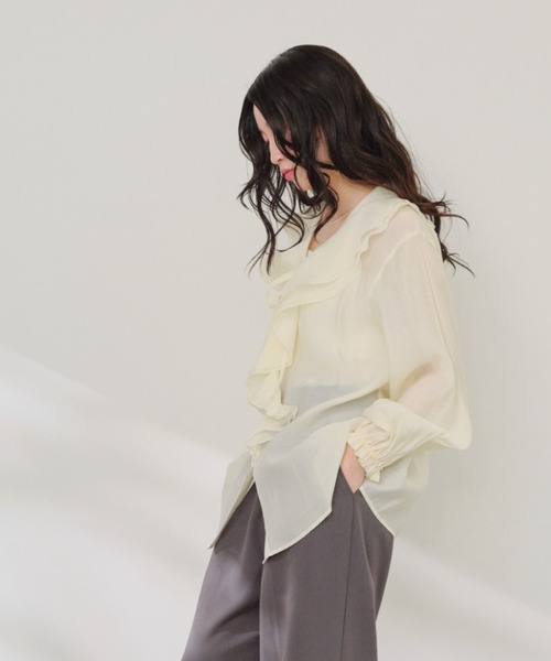 Shelly island（シェリーアイランド）の「フリルシアーブラウス（シャツ/ブラウス・レディース・ホワイト/ベージュ/ブラック・FREE）」の12枚目の写真