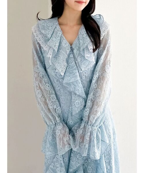 dazzlin(ダズリン)の「レースガウンワンピース(ワンピース・レディース・オフホワイト/ブルー・SMALL/MEDIUM)」の14枚目の写真