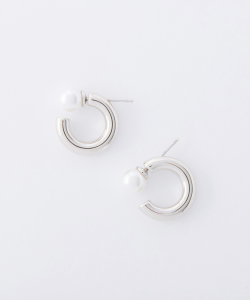 MUSINSA STANDARD WOMAN（ムシンサスタンダードウーマン）の「ウィメンズパール＆フープイヤリング [シルバー]（ピアス（両耳用）・レディース・その他・FREE）」の2枚目の写真