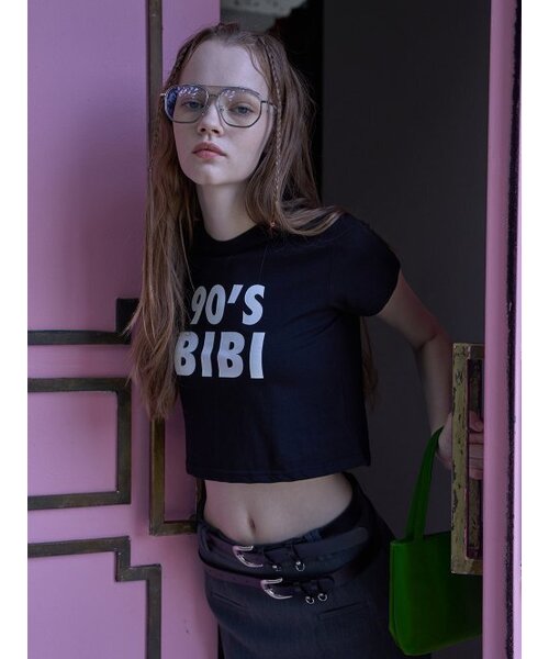 320SHOWROOM(320ショールーム)の「Semi Crop BIBI printing Short Tshirts Black(Tシャツ/カットソー・レディース・その他・FREE)」の1枚目の写真