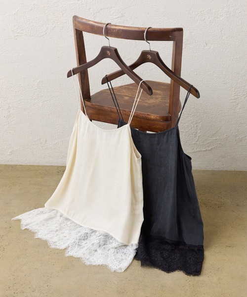 PUAL CE CIN（ピュアルセシン）の「【＠noricorico102企画】サテン×レース レイヤードキャミソール（キャミソール・レディース・ブラック/クリーム・FREE）」の3枚目の写真