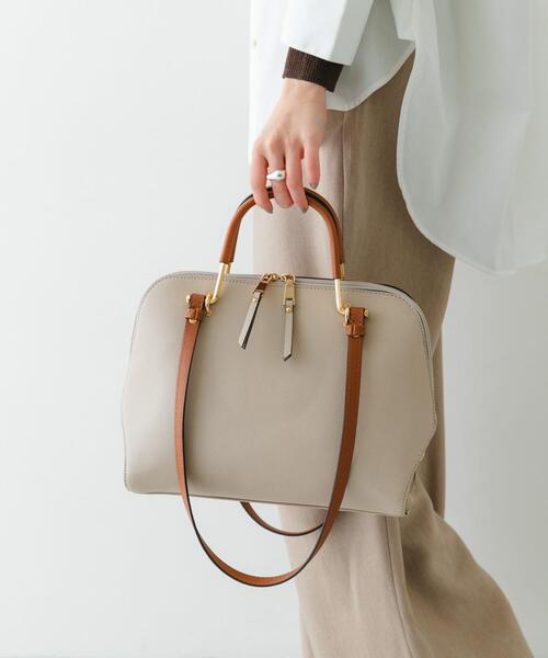 RODE SKO（ロデスコ）の「『インフルエンサーayaさんコラボ』プチ2WAYハンドバッグ（ハンドバッグ・レディース・ライトベージュ/ブルー系その他/モカ・ONE）」の8枚目の写真