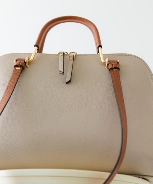 RODE SKO（ロデスコ）の「『インフルエンサーayaさんコラボ』プチ2WAYハンドバッグ（ハンドバッグ・レディース・ライトベージュ/ブルー系その他/モカ・ONE）」の13枚目の写真