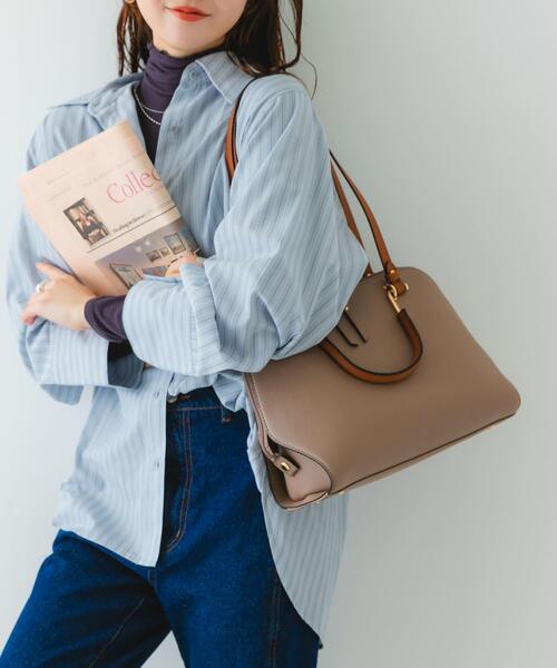 RODE SKO(ロデスコ)の「『インフルエンサーayaさんコラボ』プチ2WAYハンドバッグ(ハンドバッグ・レディース・モカ/ブルー系その他/ライトベージュ・ONE)」の2枚目の写真