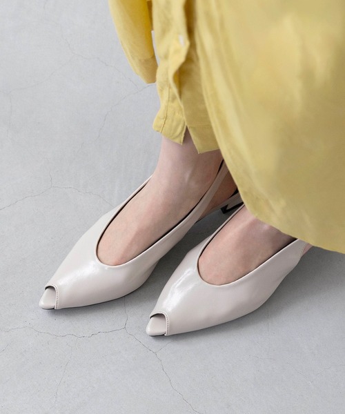 menue(メヌエ)の「オープントゥ バックリボン パンプス(パンプス・レディース・アイボリー/ブラック/シルバー・21.5cm/26.0cm/25.0cm/25.5cm/23.5cm/23.0cm/24.0cm/24.5cm/22.0cm/22.5cm)」の11枚目の写真
