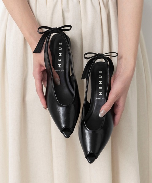 menue(メヌエ)の「オープントゥ バックリボン パンプス(パンプス・レディース・アイボリー/ブラック/シルバー・21.5cm/26.0cm/25.0cm/25.5cm/23.5cm/23.0cm/24.0cm/24.5cm/22.0cm/22.5cm)」の22枚目の写真