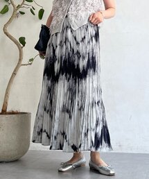 ニュアンスプリーツスカート