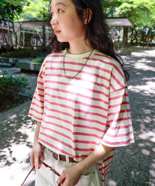 BEAMS BOY(ビームスボーイ)の「ボーダー ビッグ ショートスリーブ(Tシャツ/カットソー・レディース・オフホワイト/ホワイト系その他7/ネイビー・ONE SIZE)」の17枚目の写真