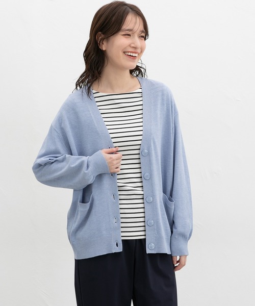 Honeys（ハニーズ）の「【ＵＶカット・ウォッシャブル・花粉リリース加工】花粉対策Ｖネックカーディガン（カーディガン/ボレロ・レディース・ネイビー/ベージュ/ライトグリーン/サックスブルー/ブラック/ライトブラウン/杢グレー・3L/L/LL/M/S）」の15枚目の写真