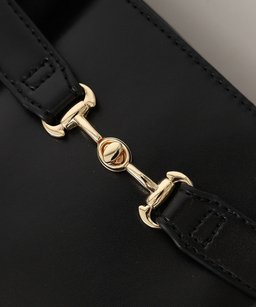 ROYAL PARTY(ロイヤルパーティー)の「バックル付2wayミニBAG(ショルダーバッグ・レディース・ブラック/ベージュ/オフホワイト・FREE)」の9枚目の写真