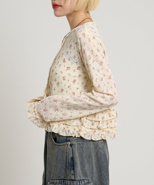 w closet（ダブルクローゼット）の「裾フリル花柄カーディガン（Tシャツ/カットソー・レディース・アイボリー/ピンク/オフホワイト・FREE）」の13枚目の写真