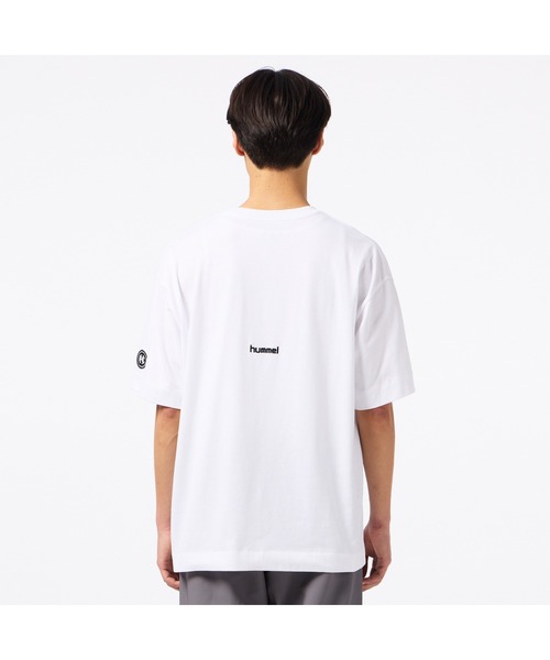 hummel（ヒュンメル）の「hummel/ヒュンメル H.FC ﾛｺﾞTｼｬﾂ（Tシャツ/カットソー・レディース・ブルー/ブラック/ホワイト・L/XL/M）」の16枚目の写真