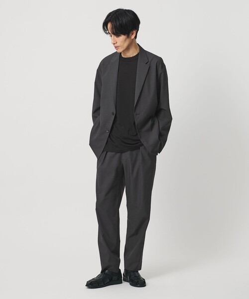 BEAUTY&YOUTH UNITED ARROWS(ビューティーアンドユースユナイテッドアローズ)の「KOMATSU PACK 1プリーツ イージー ワイド テーパード パンツ NO.9 セットアップ対応 撥水 ウォッシャブル(その他パンツ・メンズ・ダークグレー/ネイビー/モカ・XL/L/M/S)」の12枚目の写真
