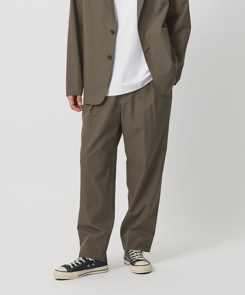 BEAUTY&YOUTH UNITED ARROWS(ビューティーアンドユースユナイテッドアローズ)の「KOMATSU PACK 1プリーツ イージー ワイド テーパード パンツ NO.9 セットアップ対応 撥水 ウォッシャブル(その他パンツ・メンズ・ダークグレー/ネイビー/モカ・XL/L/M/S)」の16枚目の写真
