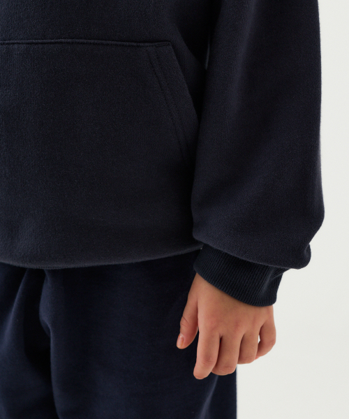 MUSINSA STANDARD KIDS（ムシンサスタンダードキッズ）の「起毛オーバーサイズハーフジップスウェットシャツ[ネイビー]（スウェット・レディース・その他・100/110/160/150/140/130/120）」の9枚目の写真