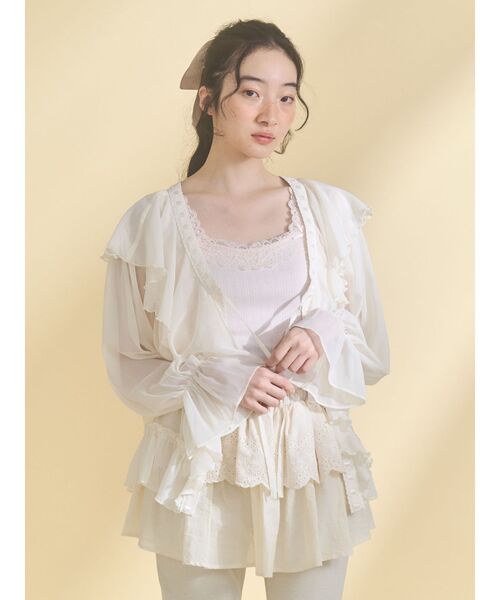 merry jenny(メリージェニー)の「lace frame camisole tops(キャミソール・レディース・オフホワイト/ピンク/ライトブルー・FREE)」の5枚目の写真