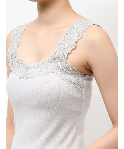 merry jenny(メリージェニー)の「lace frame camisole tops(キャミソール・レディース・オフホワイト/ピンク/ライトブルー・FREE)」の16枚目の写真