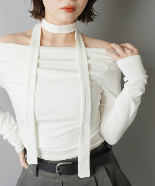 SPINNS(スピンズ)の「【セットアイテム】タイ付き長袖カットソー/ギャザー/ストール付き(Tシャツ/カットソー・レディース・ブラック/ホワイト/チャコール・ONESIZE)」の6枚目の写真