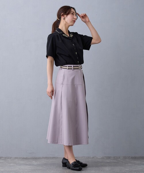 NICOLE CLUB(ニコル クラブ)の「開襟刺繍ブラウス(シャツ/ブラウス・レディース・ブラック/サックスブルー/オフホワイト/イエロー・M)」の10枚目の写真