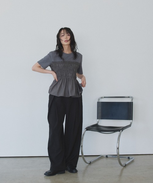 Eclat one(エクラワン)の「【Eclat one】異素材ドッキング シャーリングビスチェライク カットソー(Tシャツ/カットソー・レディース・イエロー/グレー/ホワイト・FREE)」の17枚目の写真