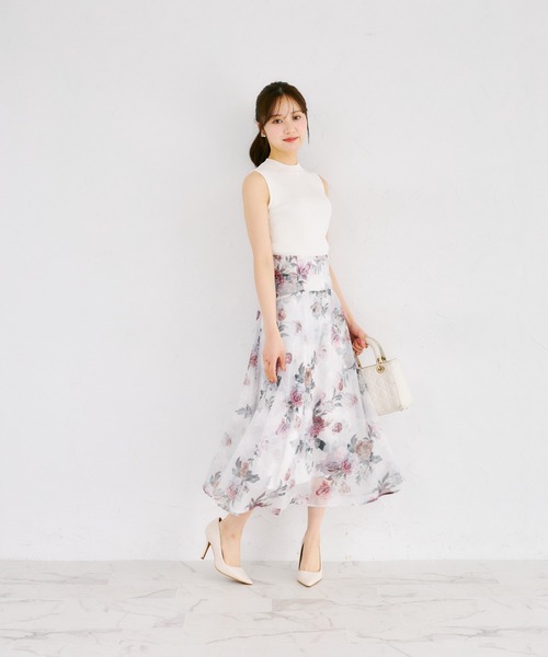 tocco closet(トッコ クローゼット)の「バックレースアップシアーフラワープリントフレアスカート(スカート・レディース・ラベンダー/ピンク・M)」の17枚目の写真