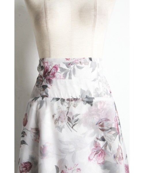 tocco closet(トッコ クローゼット)の「バックレースアップシアーフラワープリントフレアスカート(スカート・レディース・ラベンダー/ピンク・M)」の3枚目の写真