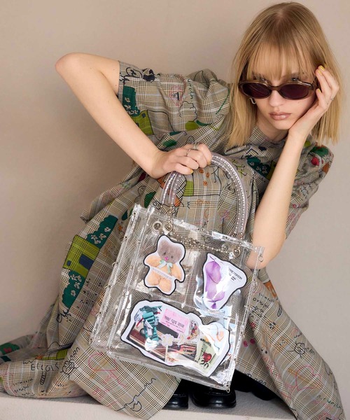 Cepica(セピカ)の「【HEY! Mrs ROSE】POCKETS BAG(ショルダーバッグ・レディース・クリア/ピンク・FREE)」の6枚目の写真