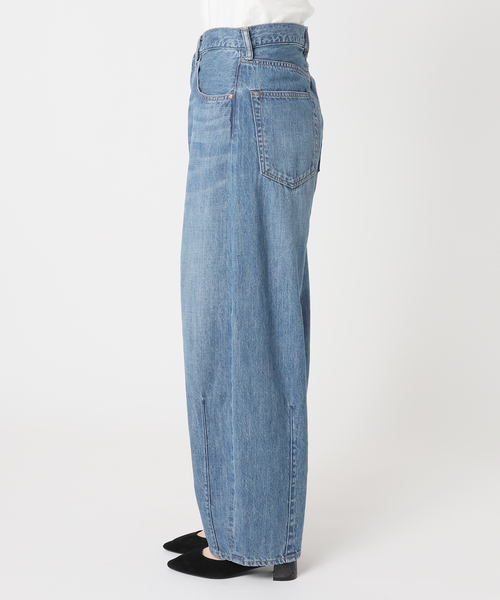 journal standard L'essage(ジャーナルスタンダードレサージュ)の「8ozデニムバルーンパンツ(デニムパンツ・レディース・ネイビー/ブルー・36/38)」の18枚目の写真