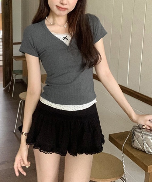 lulufa(ルルファ)の「ドットレイヤードVネックリブTシャツ(Tシャツ/カットソー・レディース・ネイビー/グレー・LARGE/MEDIUM)」の8枚目の写真