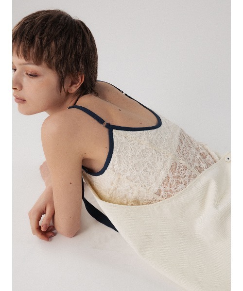 ELCHELE(エルチェレ)の「LACE CAMI BODYSUIT(キャミソール・レディース・ブラック/ベージュ/オフホワイト・38/36)」の8枚目の写真