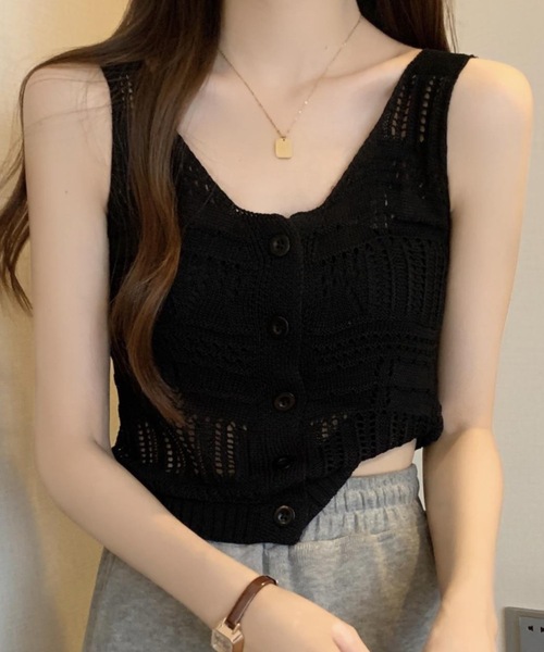 Teem Store(チームストア)の「クロシェニットベスト 夏ニット 前ボタンタンクトップ(ベスト・レディース・アイボリー/ブラック/ホワイト/ベージュ・F)」の6枚目の写真