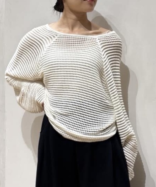 STYLEMIXER（スタイルミキサー）の「バックオープンメッシュニット（ニット/セーター・レディース・ブラック/ライトベージュ/ホワイト・FREE）」の2枚目の写真
