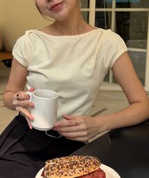 CAPRICIEUX LE'MAGE（カプリシューレマージュ）の「1ポイントボートネックT（Tシャツ/カットソー）」