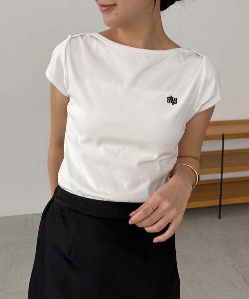 CAPRICIEUX LE'MAGE(カプリシューレマージュ)の「1ポイントボートネックT(Tシャツ/カットソー・レディース・ブラウン/ホワイト/ブラック/イエロー・FREE)」の9枚目の写真