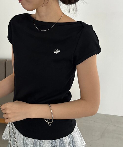 CAPRICIEUX LE'MAGE(カプリシューレマージュ)の「1ポイントボートネックT(Tシャツ/カットソー・レディース・ブラウン/ホワイト/ブラック/イエロー・FREE)」の18枚目の写真