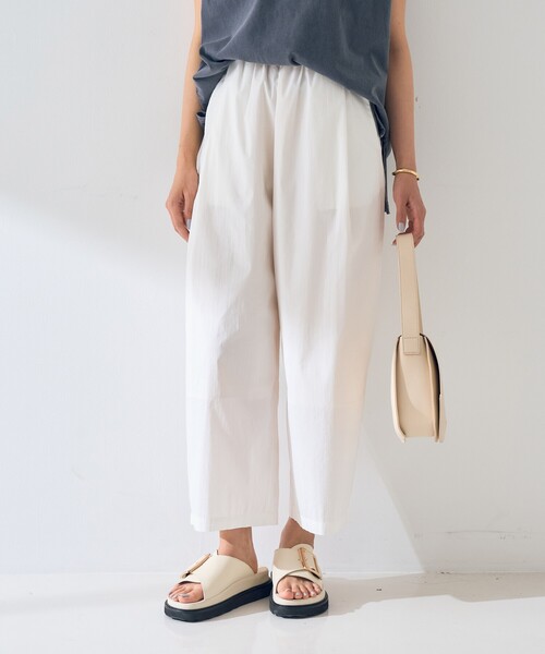Rouge vif（ルージュヴィフ）の「【ロングセラー】【2026SS新色登場】イージーワイドパンツ/ウエストゴム/クロップド丈（その他パンツ・レディース・ピンク/オフホワイト/ネイビー・40/38/36）」の5枚目の写真