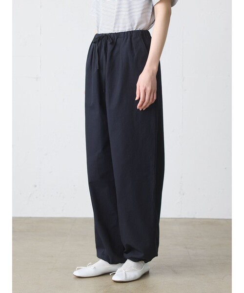 MidiUmi(ミディウミ)の「MidiUmi ドローストリングパンツ(その他パンツ・レディース・カーキ・FREE)」の9枚目の写真