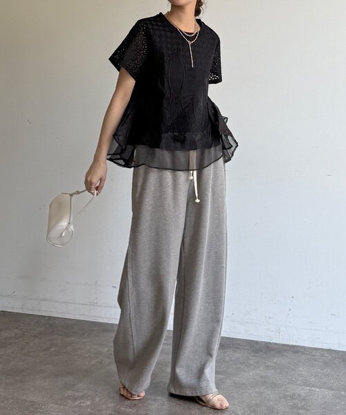 DouDou(ドゥドゥ)の「【WEB限定】レース×オーガンジーフリルプルオーバー(Tシャツ/カットソー・レディース・ブラック/オフホワイト・FREE)」の22枚目の写真