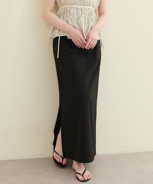 natural couture(ナチュラルクチュール)の「【水着】スリット付きロングスカート(水着・レディース・オフホワイト/ブラック/ブラウン・FREE)」の9枚目の写真