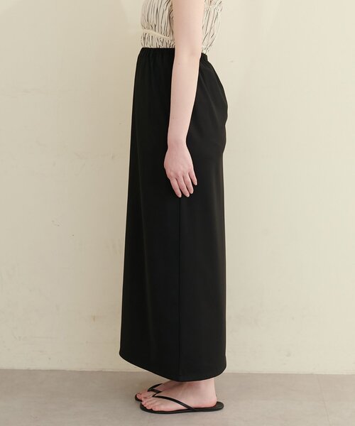 natural couture(ナチュラルクチュール)の「【水着】スリット付きロングスカート(水着・レディース・オフホワイト/ブラック/ブラウン・FREE)」の13枚目の写真
