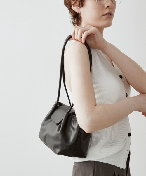 Auntie Rosa Holiday(アンティローザホリデー)の「【arholiday.standard】ミニフラップトートバック(トートバッグ・レディース・ブラウン/ブラック・FREE)」の3枚目の写真