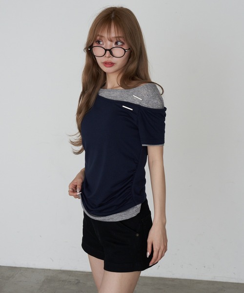 RAY CASSIN(レイカズン)の「オフショルレイヤード半袖Tシャツ(Tシャツ/カットソー・レディース・グレー/ネイビー/ベージュ系その他2/ホワイト系その他・FREE)」の20枚目の写真