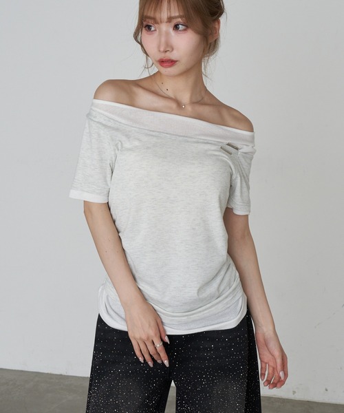 RAY CASSIN(レイカズン)の「オフショルレイヤード半袖Tシャツ(Tシャツ/カットソー・レディース・グレー/ネイビー/ベージュ系その他2/ホワイト系その他・FREE)」の10枚目の写真