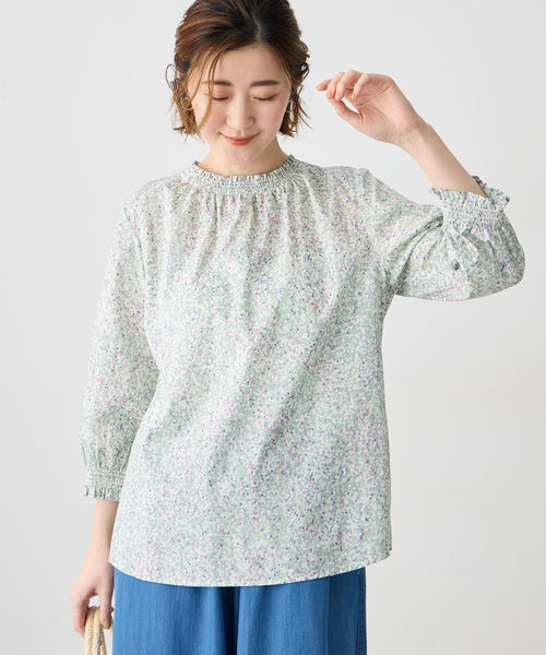 Petit Honfleur(プチオンフルール)の「【Liberty】リバティプリント衿フリルブラウス(シャツ/ブラウス・レディース・ブルー/グリーン/イエロー/ネイビー・9号/11号)」の5枚目の写真